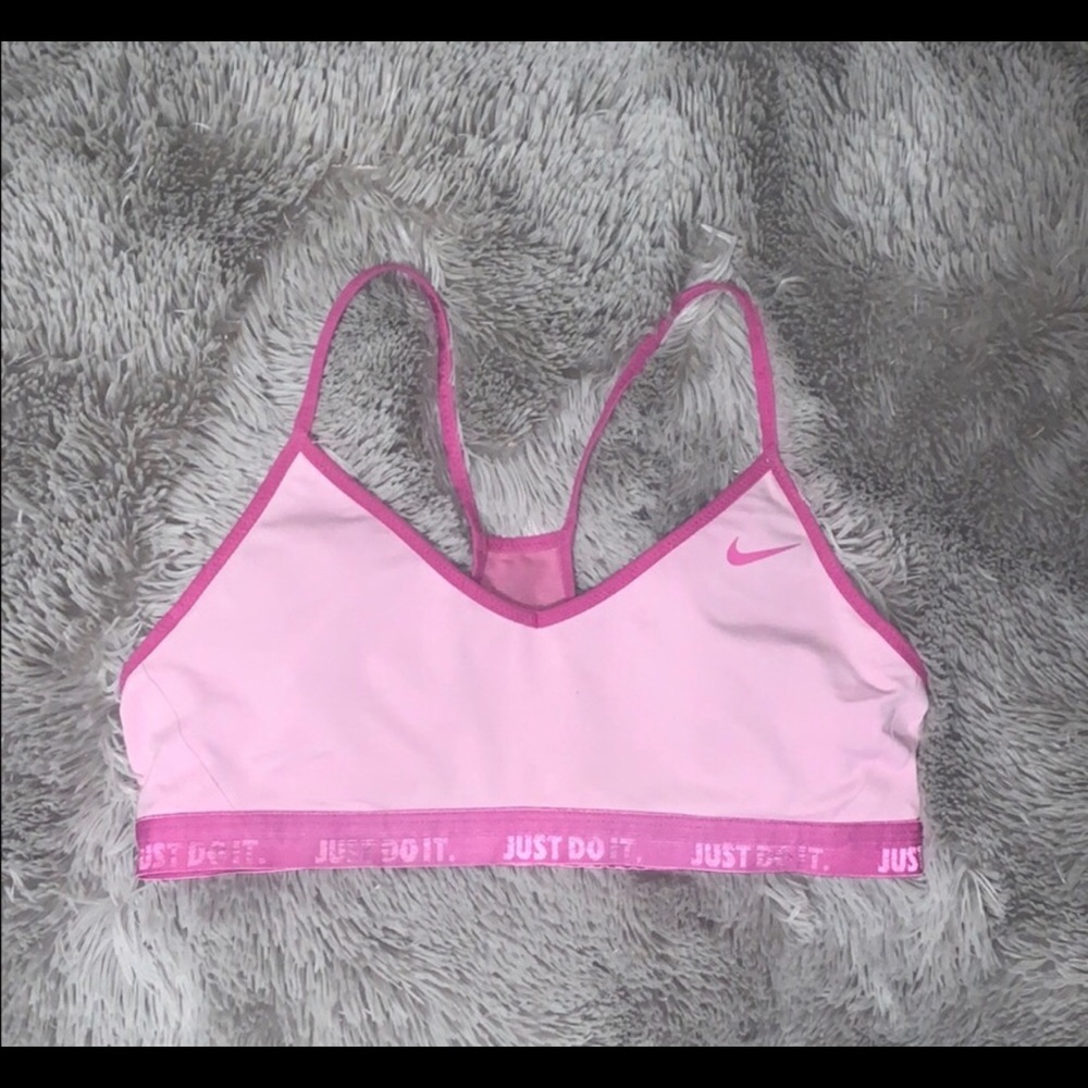 Nike bra youth large